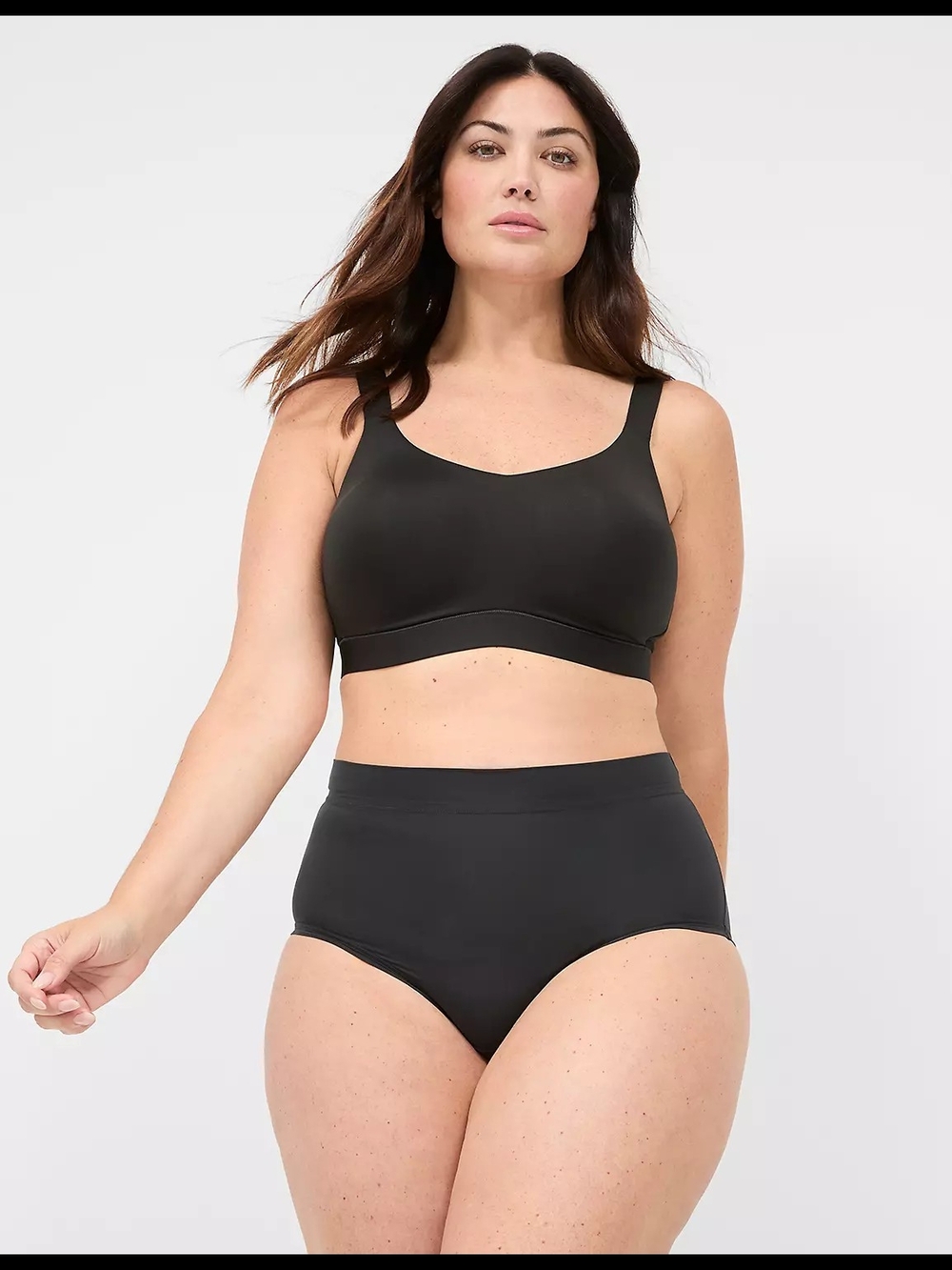Cacique Comfort Bliss Smooth Black Scoop Neckline Lightly Lined Wireless Bra